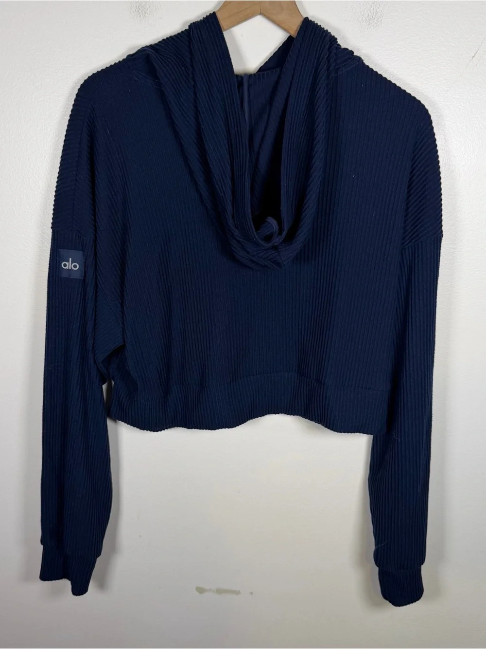 Alo Yoga Muse Hoodie Blue Ribbed Women’s Size Large Cropped Pullover Lounge